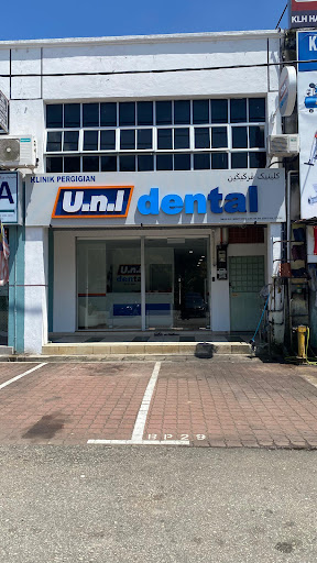 Klinik Ortodontik Terbaik yang Pakar dalam Pendakap Gigi di Kampung Bukit Tinggi Bentong