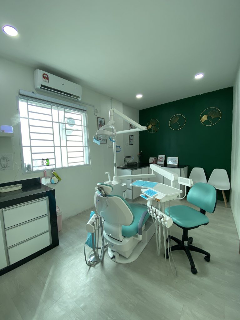 KLINIK PERGIGIAN IZZAH