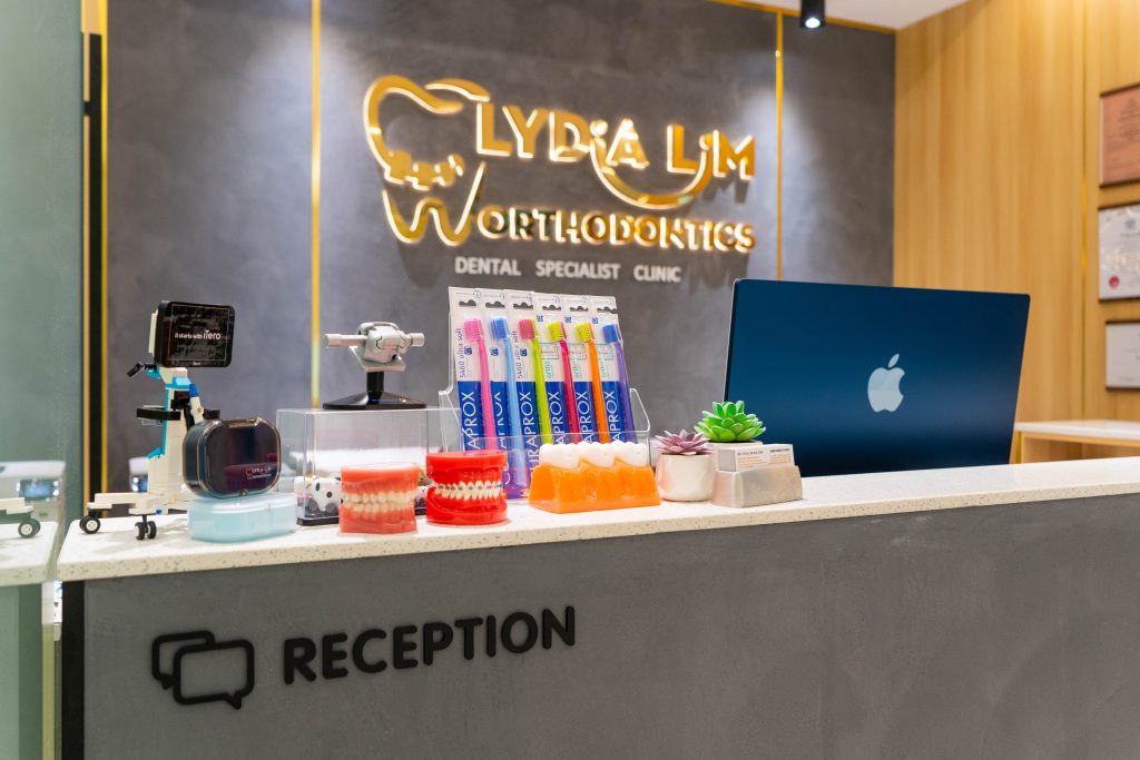 Lydia Lim Orthodontics Dental Specialist Clinic (丽牙矫正专科诊所）Klinik Pergigian Pakar Ortodontik Lydia Lim