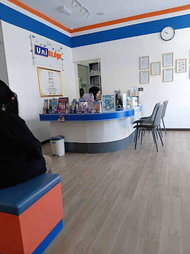 U.n.i Klinik Papar